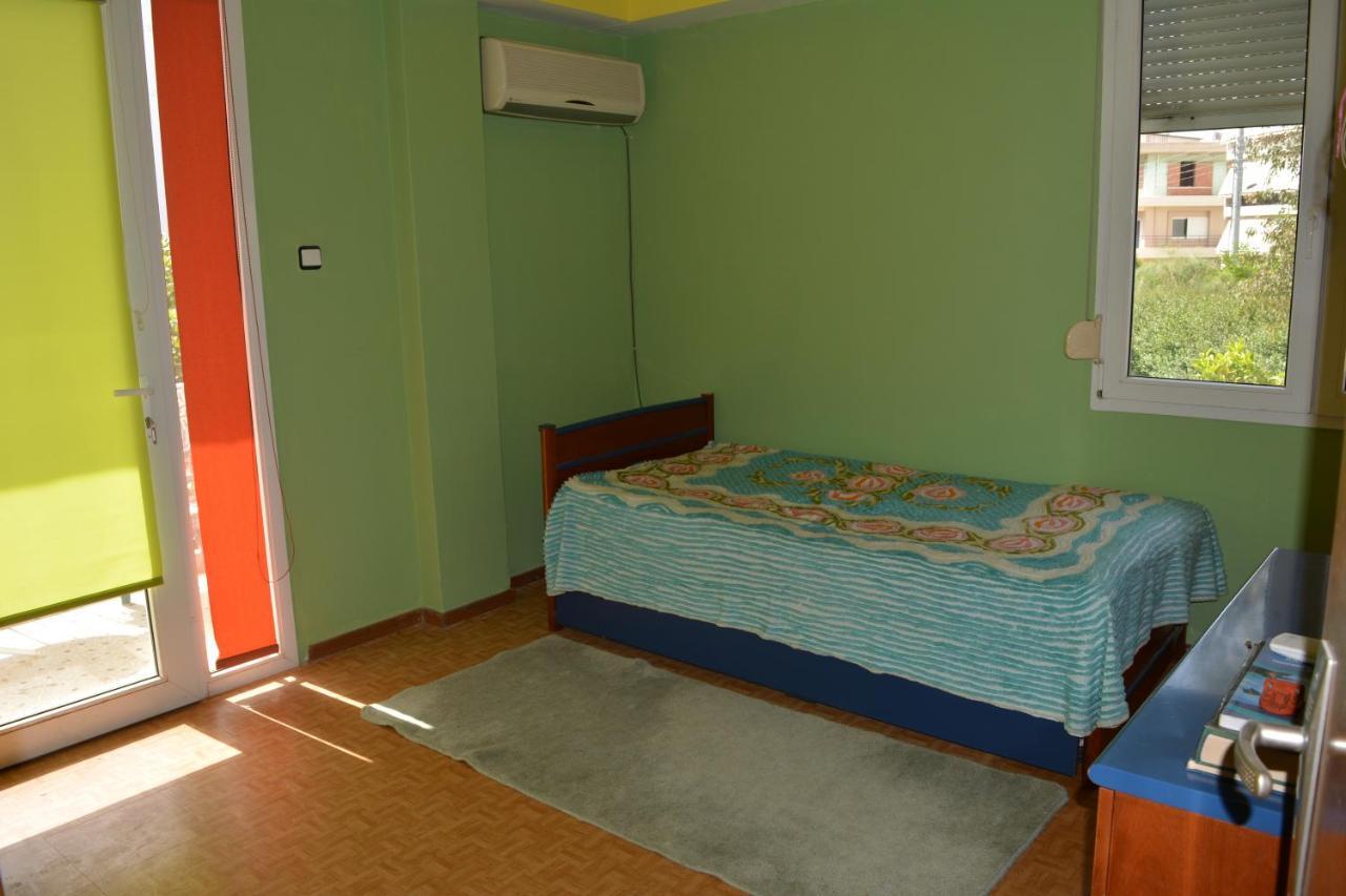 Spacious Apartment With Balconies, Ac, King Bed, Near Dt And Transports Atene Esterno foto